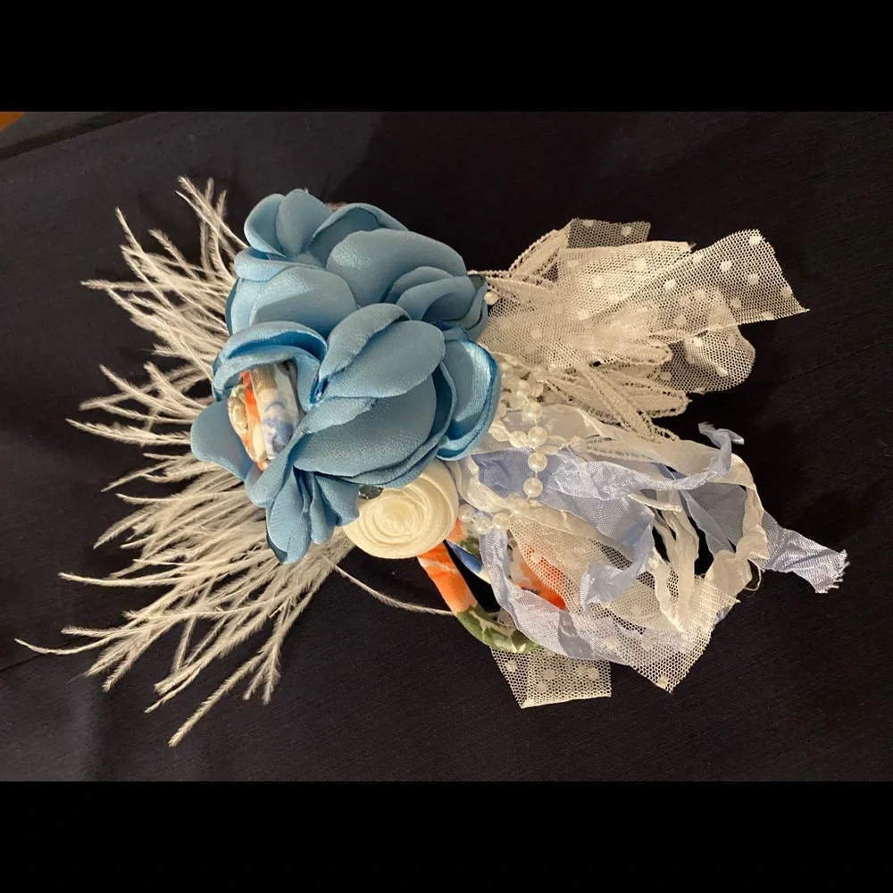 Custom made dress. - Picture 7 of 10